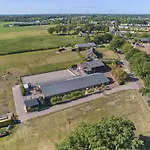 De Rouwenbogt Holiday home Reusel