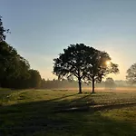 Holiday home De Rouwenbogt Reusel