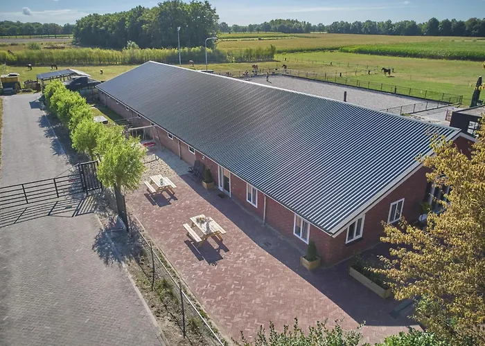 De Rouwenbogt * Reusel